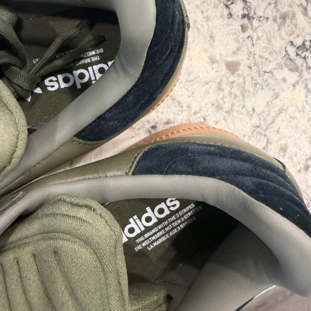 adidas Men’s Olive Green Samba XLG Classic Sneakers men’s size 10 W 11 - Picture 6 of 8